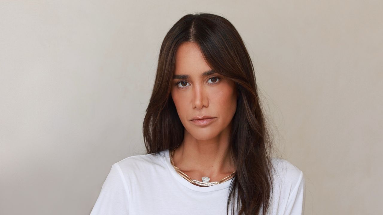 Ana Khouri révolutionne la joaillerie avec son or marron, la tendance incontournable de 2026
