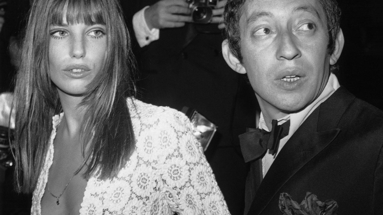Robe en crochet de Jane Birkin : l’inspiration mariage intemporelle à adopter